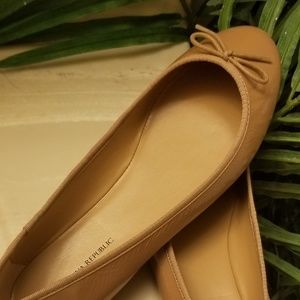 New Nude Flats